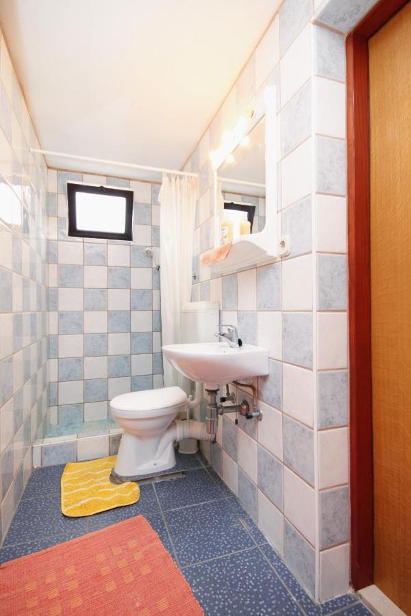 Apartments With A Parking Space Jelsa, Hvar - 8746 젤사 외부 사진